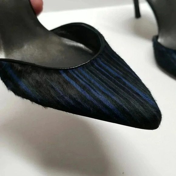 {Stuart Weitzman} Women's Striped Calf Hair Strappy Stilleto Heels - Picture 6 of 15
